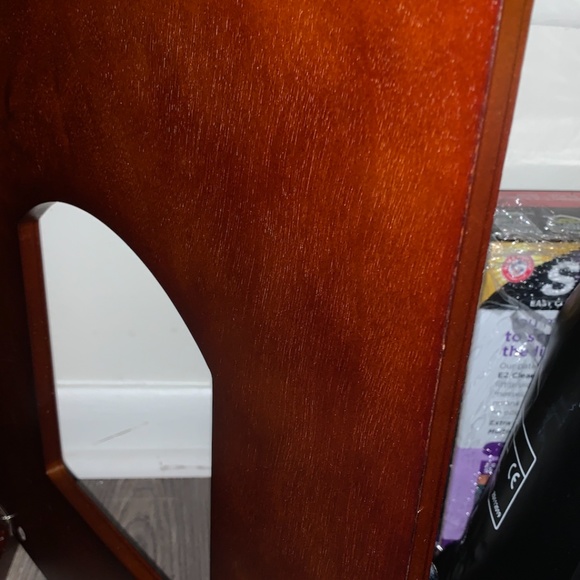 Cat litter box enclosure with shelving - Picture 4 of 9